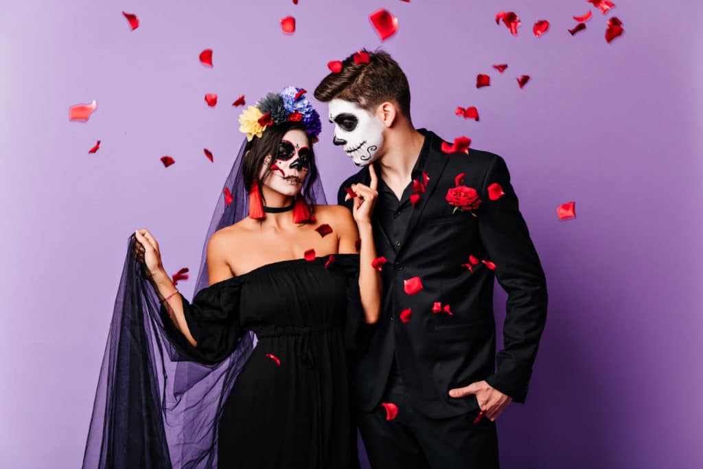 Disfraces para adultos y parejas